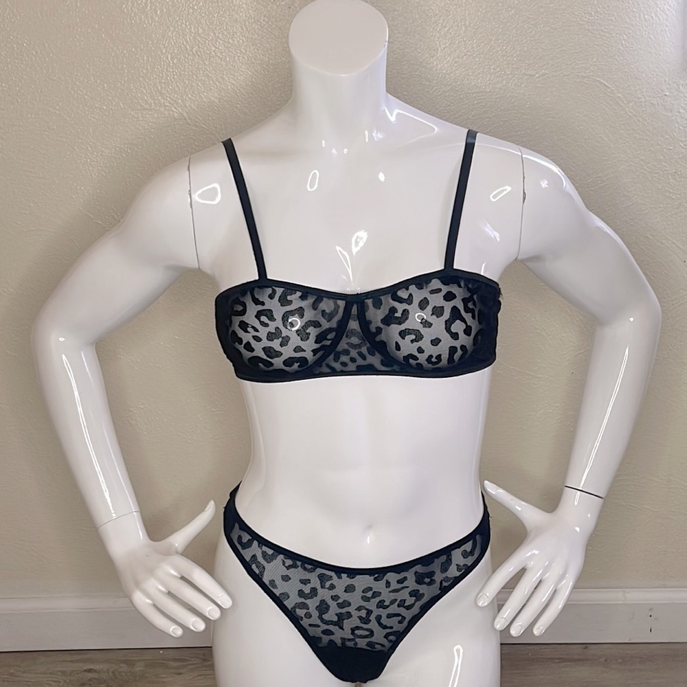 Bra + Thong